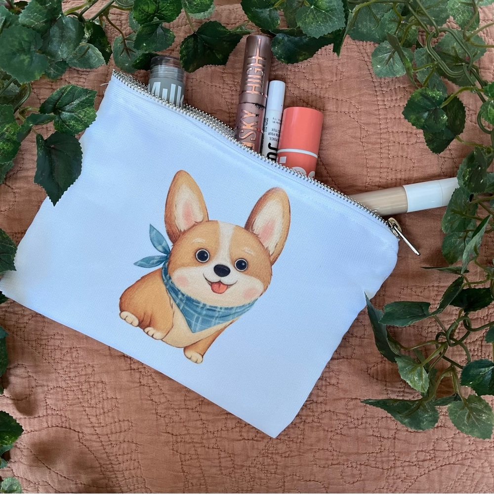 NEW 9”x6” zipper pouch. Can be used for a make up bag, pencil pouch, etc.